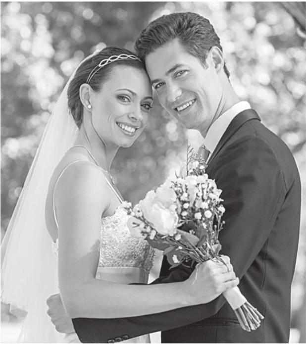 How to Build Your Wedding Budget