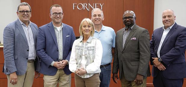 Becky Dobbs Honored for 20 Years of Service: Kathy Green Appointed to FISD Board