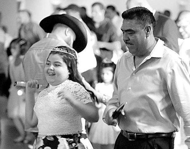 Mesquite to Host 2023 Daddy Daughter Dance