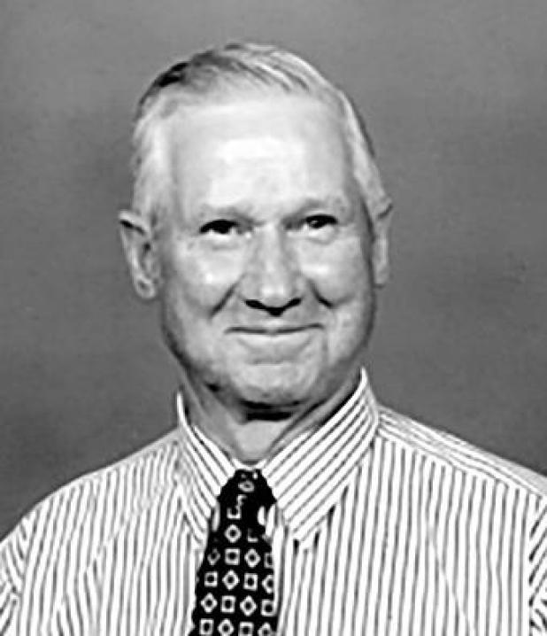 Willie Elmer Holt