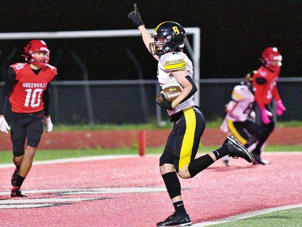 Jackrabbits Hammer Greenville 35-0 to Remain Undefeated in District