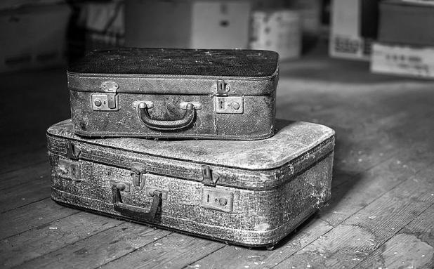 Spring Cleaning: Don’t Toss That ‘Junk,’ It May Be Valuable!