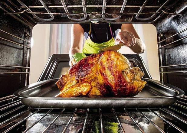 Let the Thaw Begin: How to Safely Prepare your Thanksgiving Turkey