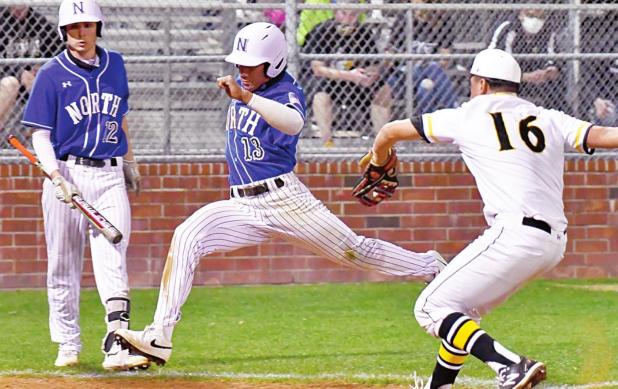 North Forney Baseball Sweeps Forney, Moves to 6-0