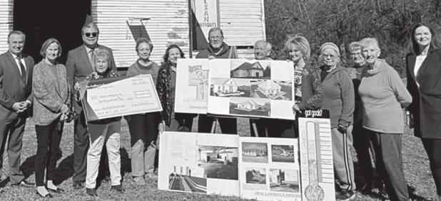 Elks Auxiliary Donates $10,000