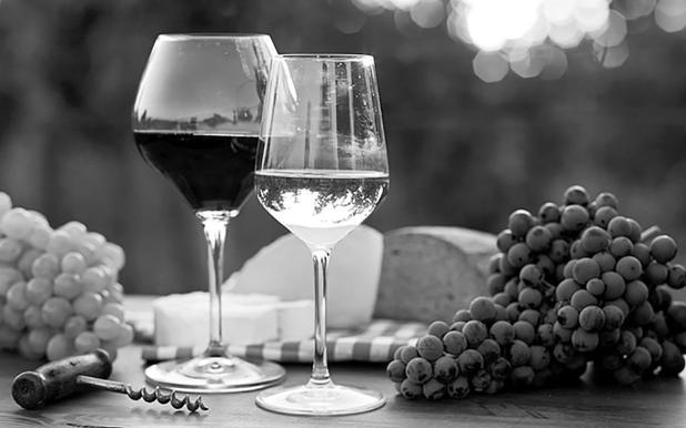 Why Your Wine Glass Matters — And How To Pick The Right One