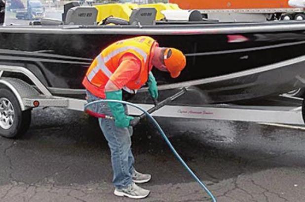 Boaters Urged to “Clean, Drain, and Dry” to Stop the Spread of Aquatic Invasive Species