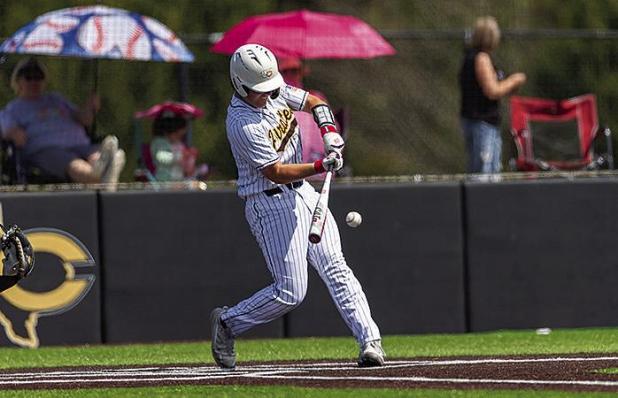 Pirates Snap Four Game Losing Streak With 3 - 0 Win Over Tigers