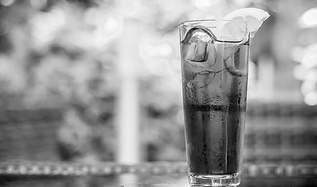 Alternatives To Alcohol When Dining Out
