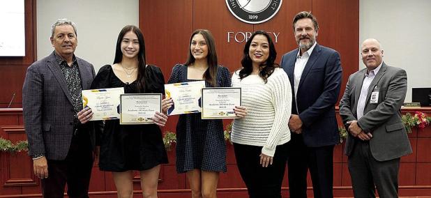 Ryann Jones and Mia Santos Named to the All-State Academic Volleyball Team
