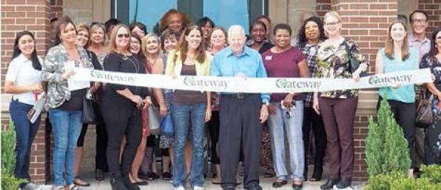 Gateway Parks Officially Opens Amenity Center