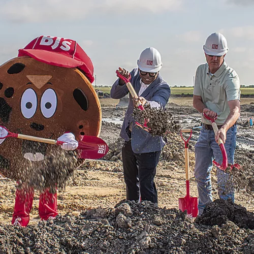 BJ’s Wholesale Club Hosts Groundbreaking